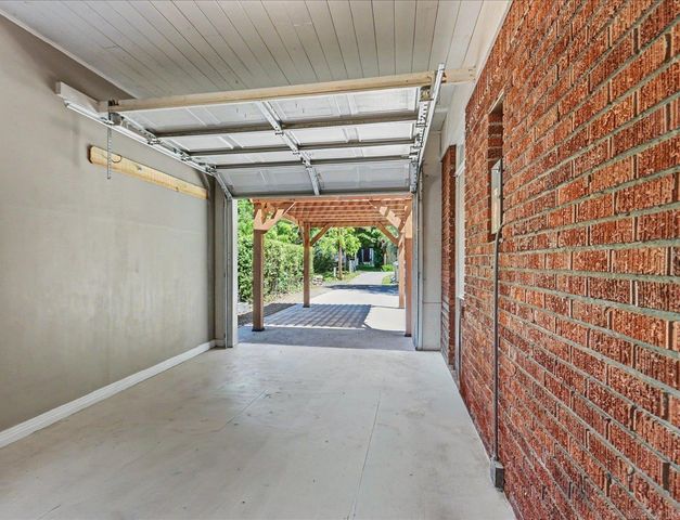 305 Vineyard Street, Hot Springs National Park, AR 71913