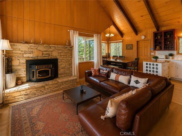 15312 Juniper Court, Pine Mountain Club, CA 93222