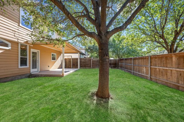 10208 Laredo DR 105, Austin, TX 78748