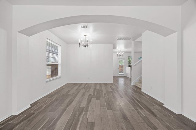 10208 Laredo DR 105, Austin, TX 78748