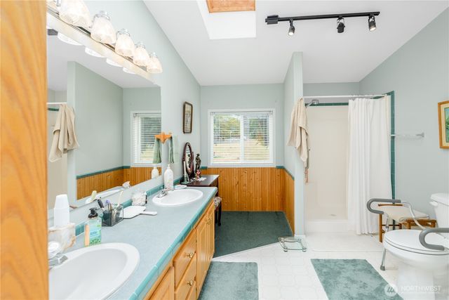 41 Marian Way, Sequim, WA 98382