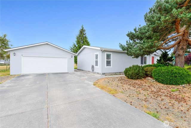 41 Marian Way, Sequim, WA 98382