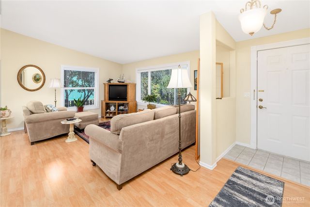 41 Marian Way, Sequim, WA 98382