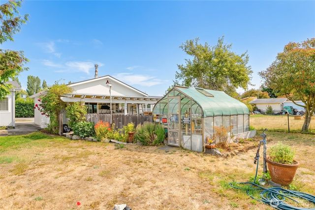 41 Marian Way, Sequim, WA 98382