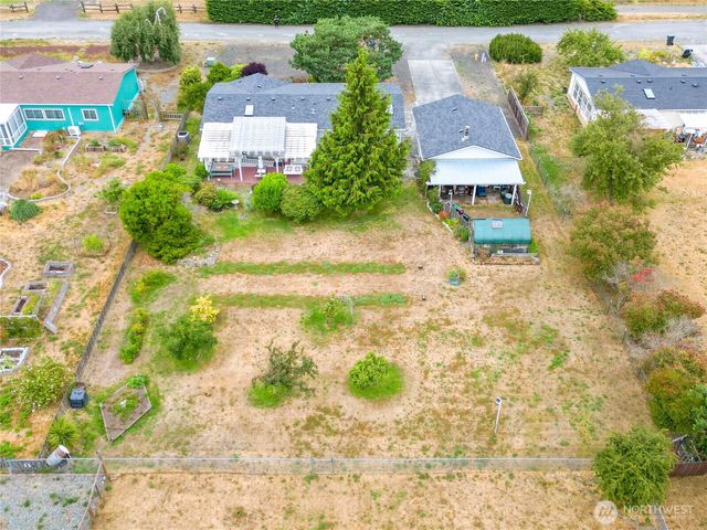 41 Marian Way, Sequim, WA 98382