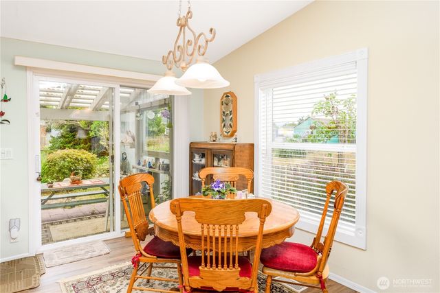 41 Marian Way, Sequim, WA 98382