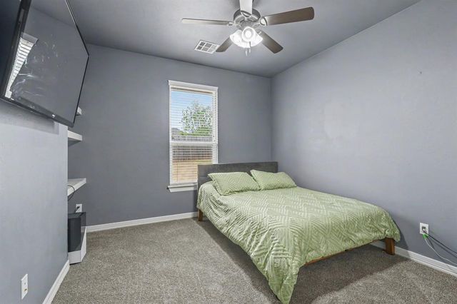 1334 Ladera Circle, Moore, OK 73160