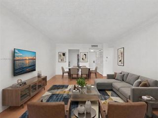 2020 NE 135th St 601, North Miami, FL 33181