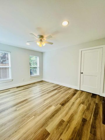 327 Pittman Street A, Richardson, TX 75081