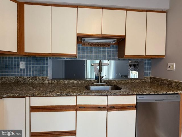 1097 CORBRIDGE CT, Voorhees, NJ 08043