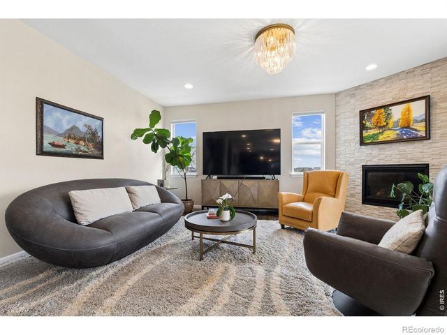 1910 High Plains Drive, Longmont, CO 80503