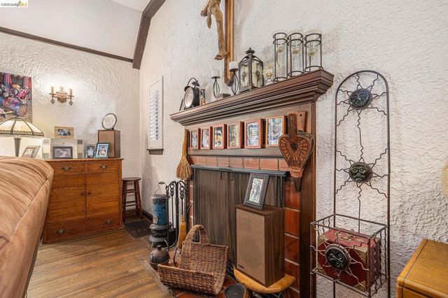 1545 1545 W Walnut Street, Stockton, CA 95203