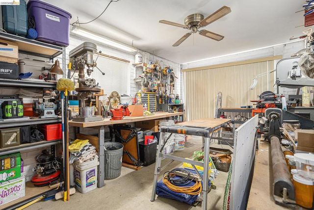 1545 1545 W Walnut Street, Stockton, CA 95203