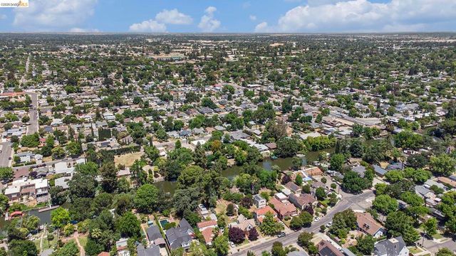 1545 1545 W Walnut Street, Stockton, CA 95203