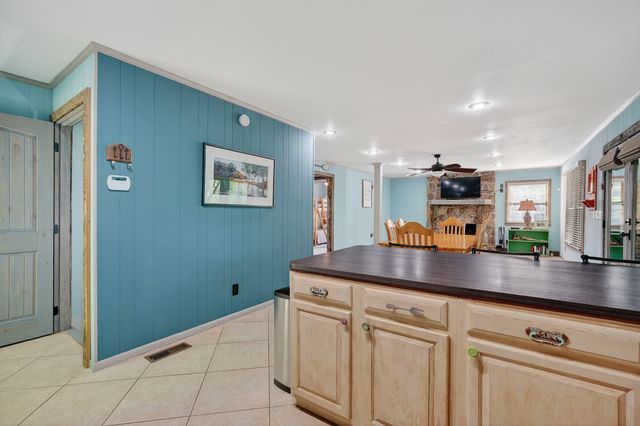 1097 Floating Mill Village Road, Silver Point, TN 38582