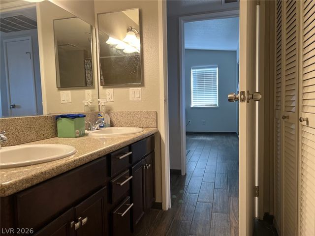 4704 Obannon Drive D, Las Vegas, NV 89102