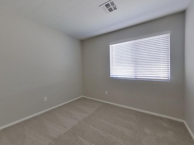 16559 W Post Drive, Surprise, AZ 85388