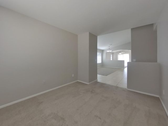 16559 W Post Drive, Surprise, AZ 85388