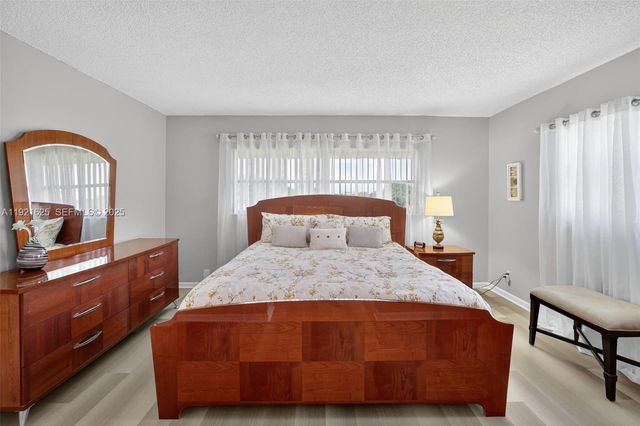 7817 Golf Circle Drive 301, Margate, FL 33063