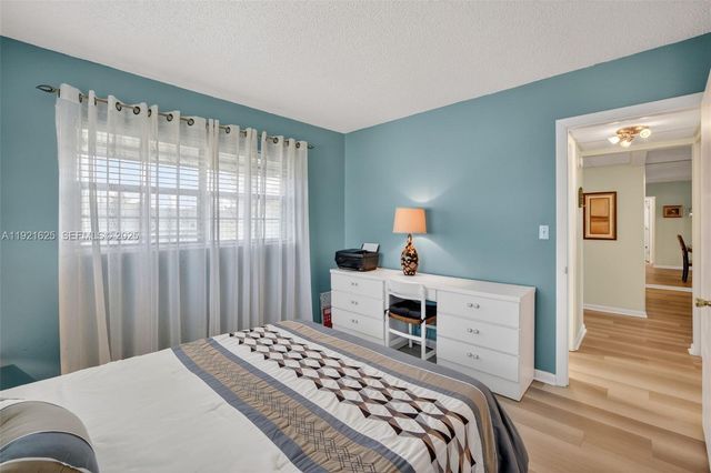 7817 Golf Circle Drive 301, Margate, FL 33063