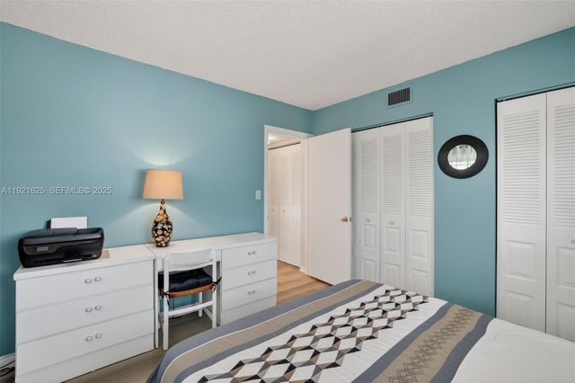 7817 Golf Circle Drive 301, Margate, FL 33063