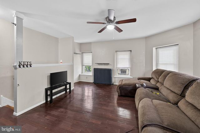 900 ANDREWS AVE, Darby, PA 19023