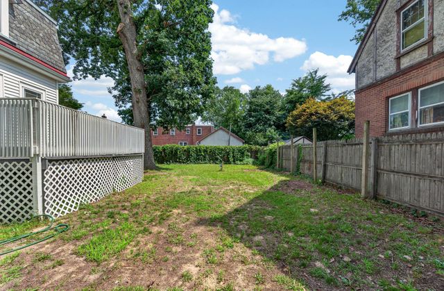 900 ANDREWS AVE, Darby, PA 19023