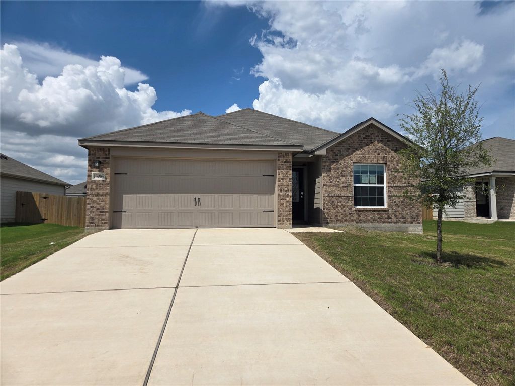 13016 Field Plow LN, Elgin, TX 78621