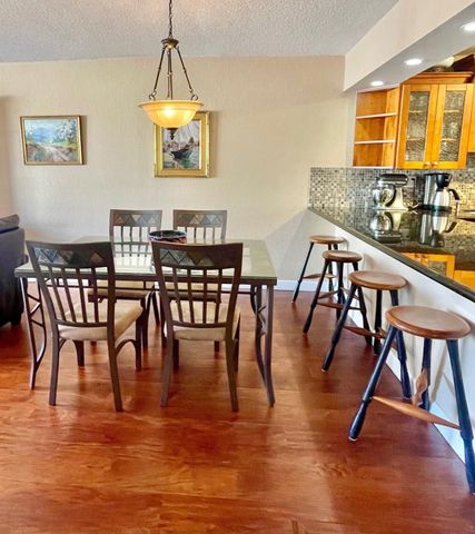 3180 NE 48th Court 215, Lighthouse Point, FL 33064