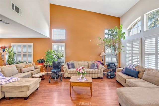3016 Shane Dr., Colton, CA 92324