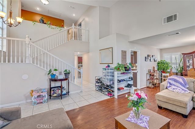 3016 Shane Dr., Colton, CA 92324