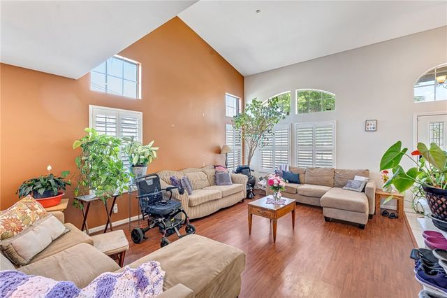 3016 Shane Dr., Colton, CA 92324