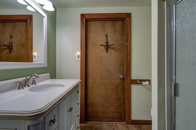 2915 Rockabye Lane, Redding, CA 96002
