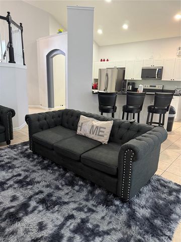 8105 SUN PALM DRIVE, Kissimmee, FL 34747