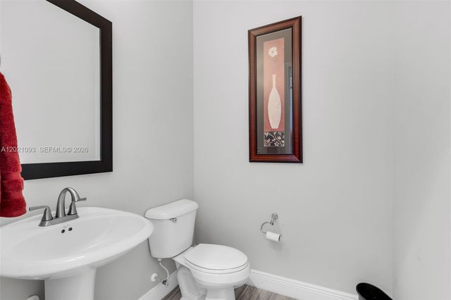 12427 NW 18th Ct, Pembroke Pines, FL 33028