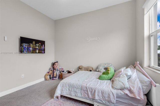 12427 NW 18th Ct, Pembroke Pines, FL 33028