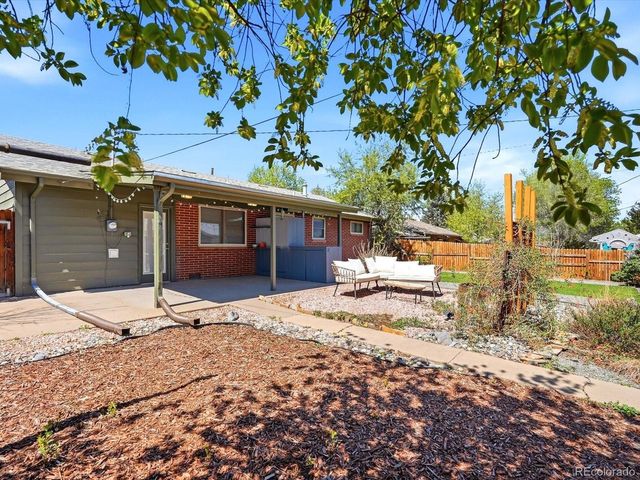 2674 S Newton St, Denver, CO 80219