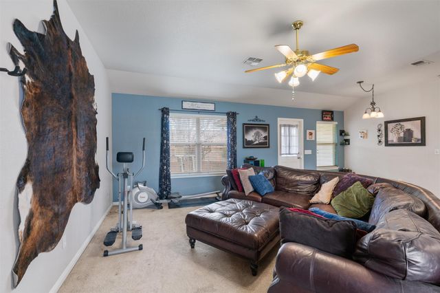 2054 Bentwood DR, New Braunfels, TX 78130