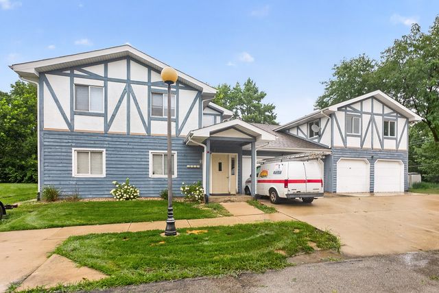 2S640 Cerny Road A4, Warrenville, IL 60555