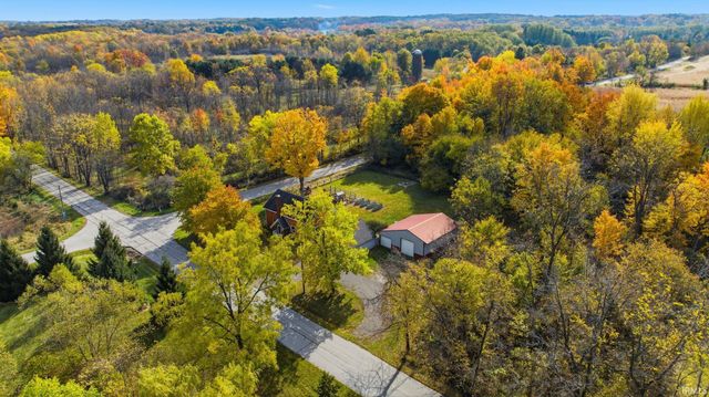 6484 E 1000 N, New Carlisle, IN 46552