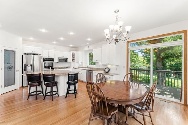 10035 Woodhill Boulevard, Lakeville, MN 55044