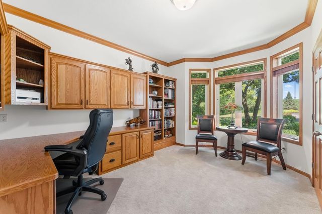 10035 Woodhill Boulevard, Lakeville, MN 55044