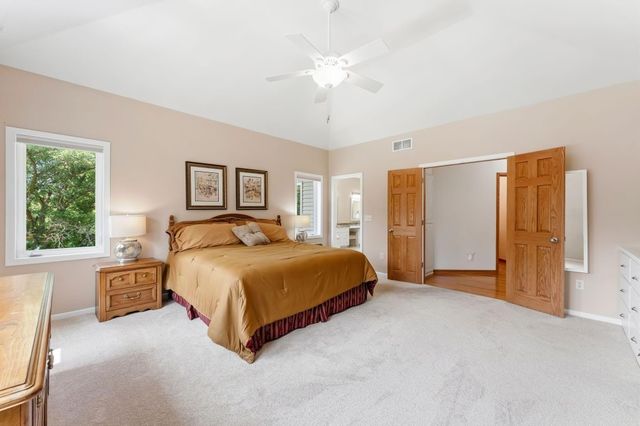 10035 Woodhill Boulevard, Lakeville, MN 55044