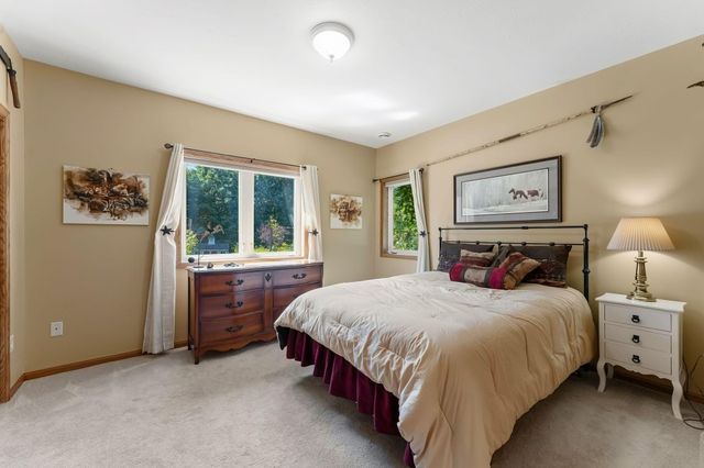 10035 Woodhill Boulevard, Lakeville, MN 55044