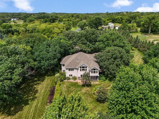 10035 Woodhill Boulevard, Lakeville, MN 55044