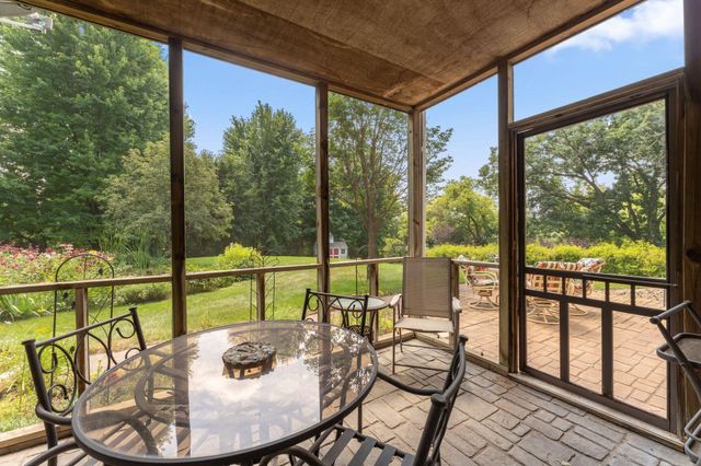 10035 Woodhill Boulevard, Lakeville, MN 55044