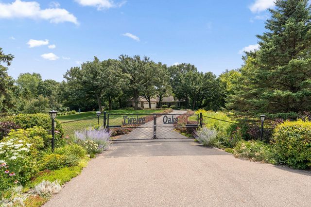 10035 Woodhill Boulevard, Lakeville, MN 55044