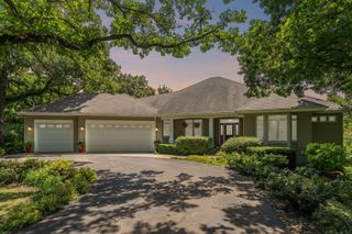 10035 Woodhill Boulevard, Lakeville, MN 55044