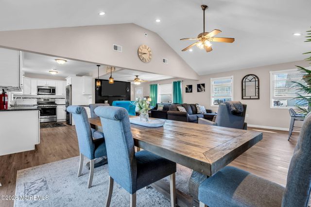 1009 Cable Avenue, Beachwood, NJ 08722