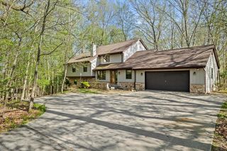 5287 Pleasant Hill ROAD, Hartford, WI 53027